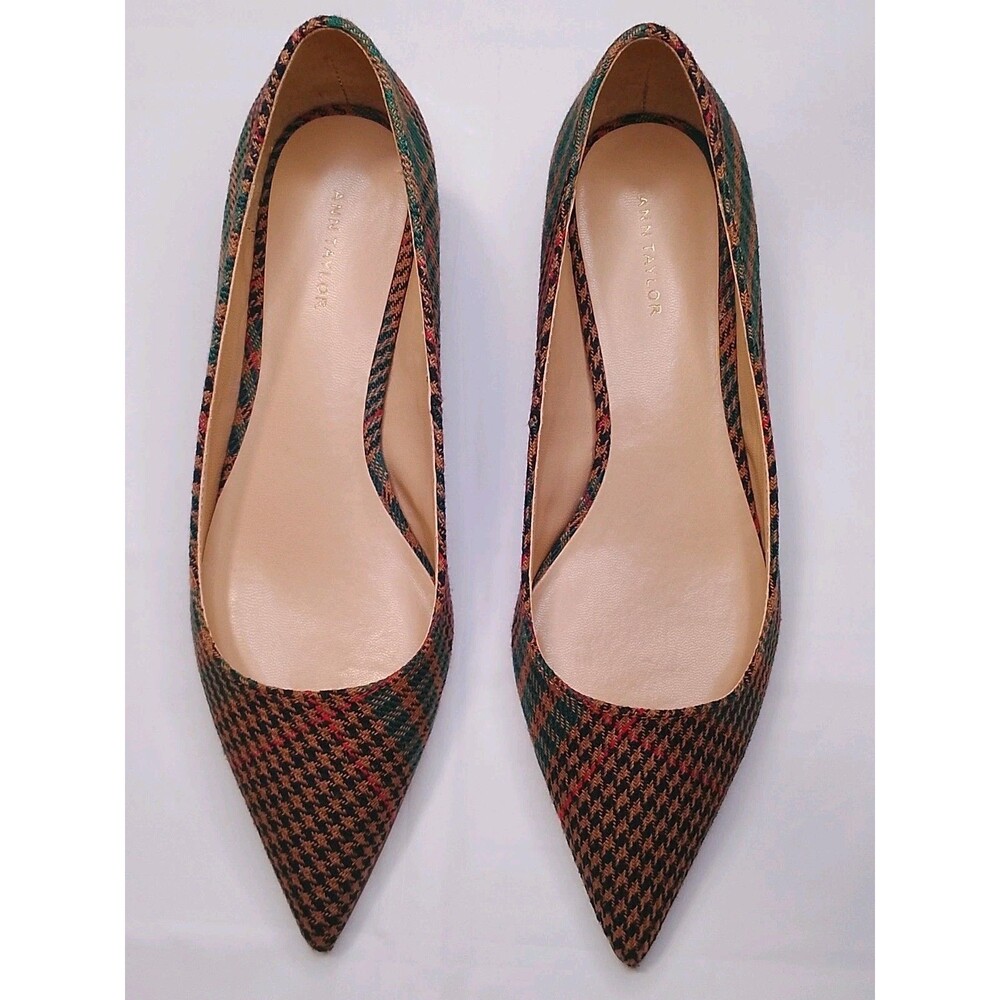 Ann Taylor Pump Shoes Size 6